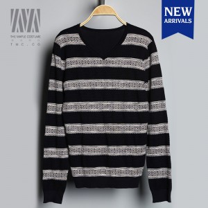 New-striped-jacquard-knit-long-sleeved-V